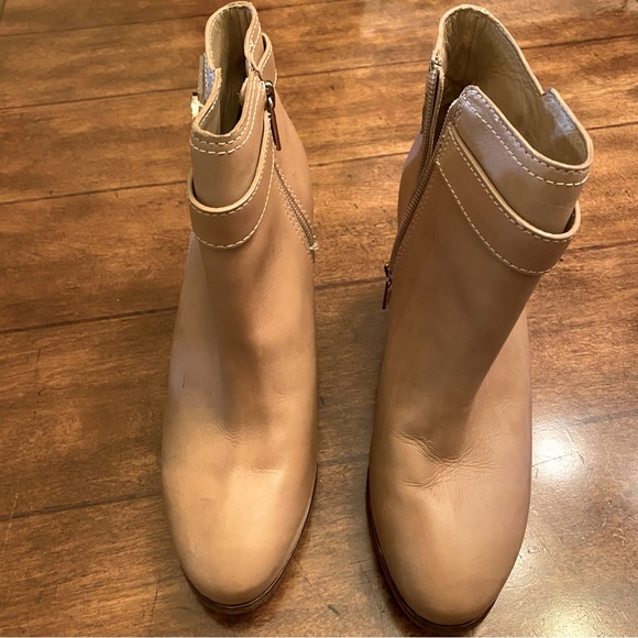 Tory Burch Tan Bristol Boots Size 8 - Picture 2 of 9